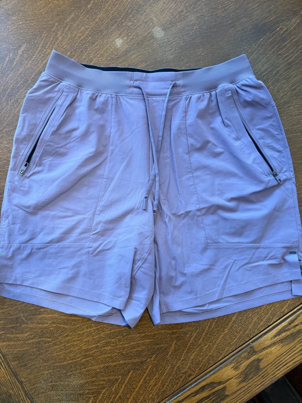 Men’s Lululemon License to Train Linerless Short 7" - Size M - Purple Ash
